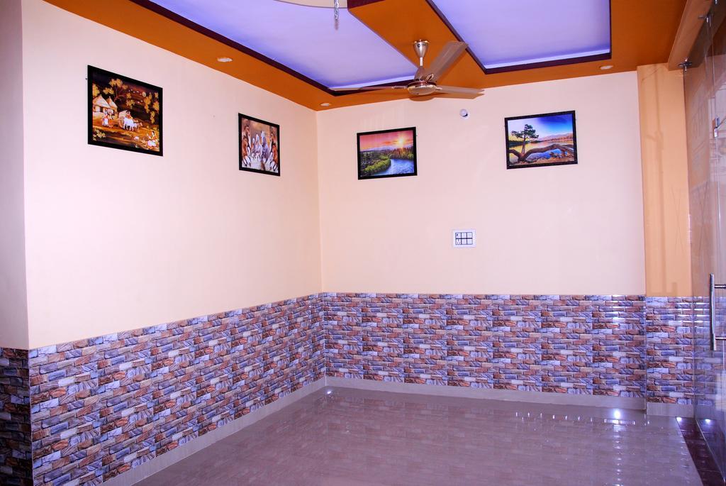 Meru Palace Guest House And Restaurant Tonk Экстерьер фото